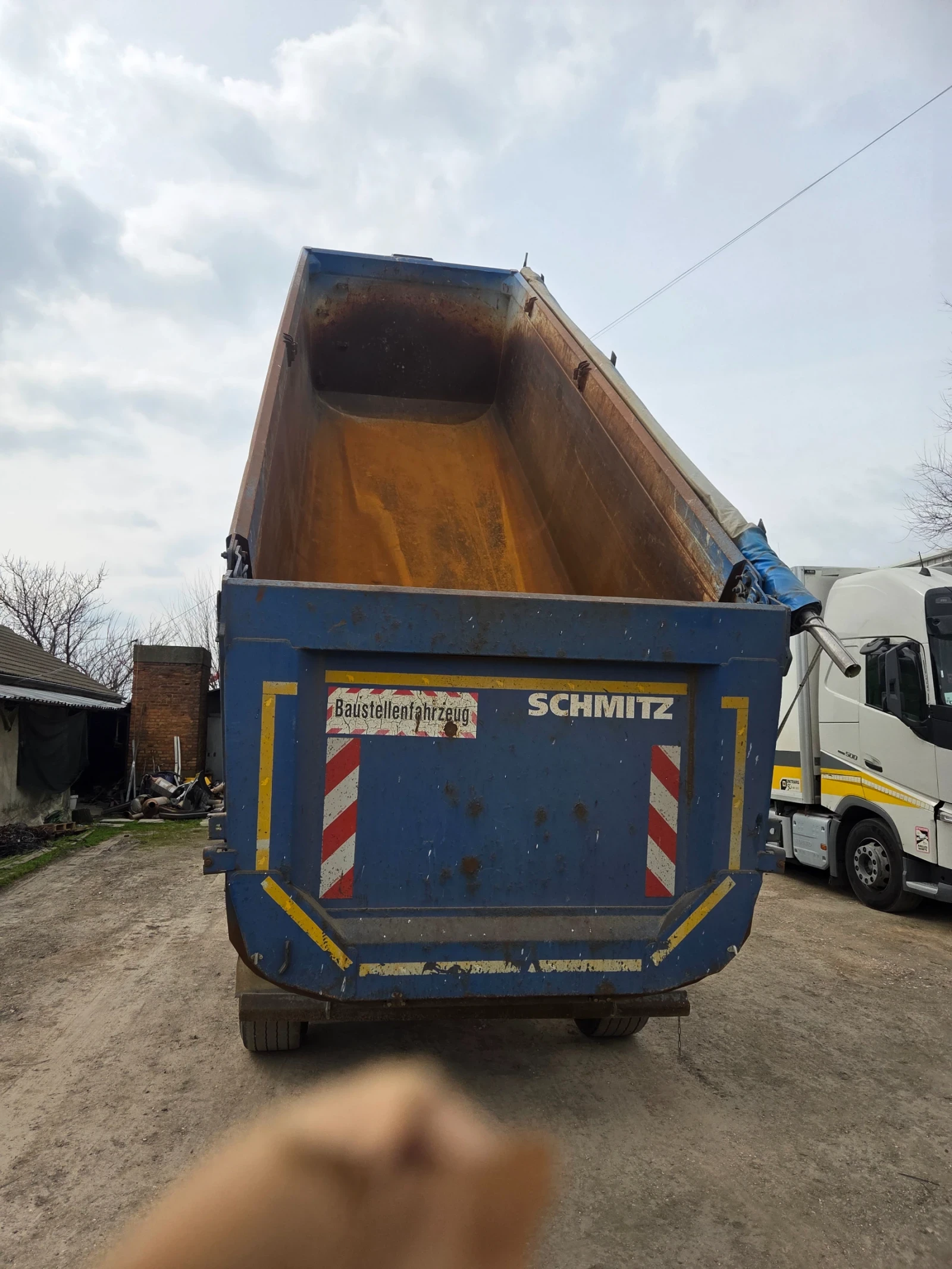 Полуремарке Schmitz 28м3, снимка 4 - Ремаркета - 53968568