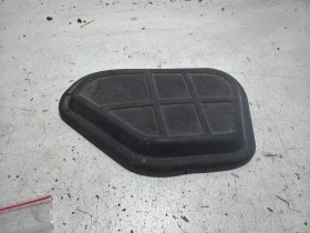 ����� �� �������� �� ������� ����� 8K0803593 ����  Audi A4