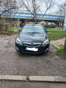 Opel Astra 1.7 CDTI, снимка 1 - Автомобили и джипове - 43500277