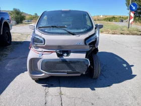Toyota Yaris XEV YOYO