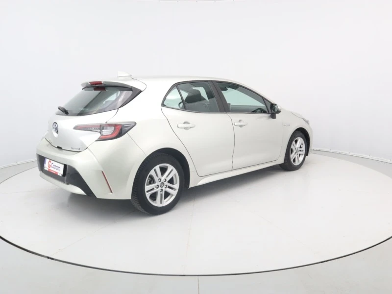 Toyota Corolla 1.8 Hybrid, снимка 8 - Автомобили и джипове - 46547838