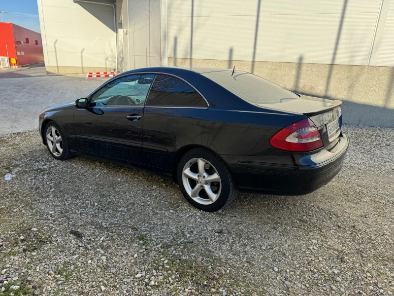 Mercedes-Benz CLK 2.7 cdi Facelift Avantgarde, снимка 10 - Автомобили и джипове - 48832079