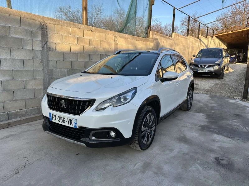 Peugeot 2008 1.6 Blue-HDi Самопаркиране, Панорама, Нави, Allure, снимка 1 - Автомобили и джипове - 49393494