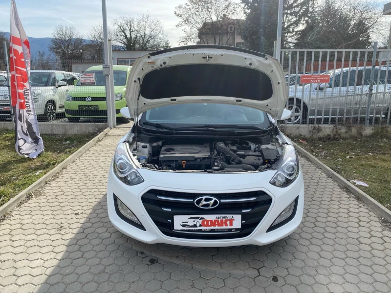 Hyundai I30 1.6CRDi/РЕАЛНИ КМ ! ! !, снимка 16 - Автомобили и джипове - 49438627