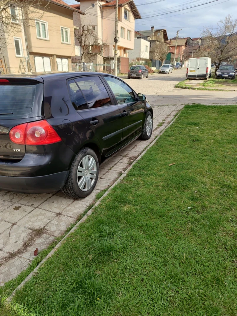 VW Golf, снимка 5 - Автомобили и джипове - 49491044