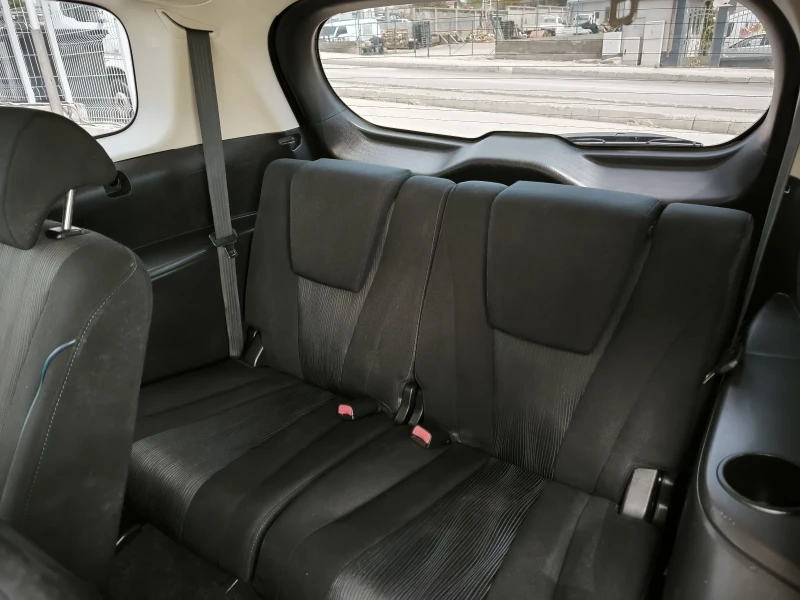 Mazda 5 1.8i, снимка 13 - Автомобили и джипове - 50258675