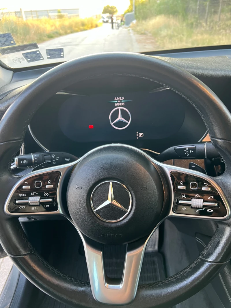 Mercedes-Benz GLC 200 108000 км, снимка 8 - Автомобили и джипове - 52193519