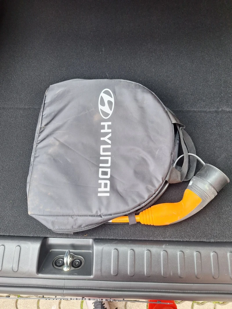 Hyundai Ioniq 5 ГАРАНЦИОНЕН!, снимка 7 - Автомобили и джипове - 52452427