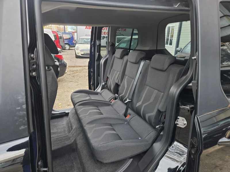 Ford Tourneo Connect, снимка 8 - Автомобили и джипове - 52471780