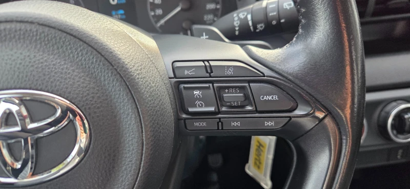 Toyota Yaris ГАРАНЦИЯ 05.2031г., снимка 13 - Автомобили и джипове - 52731225