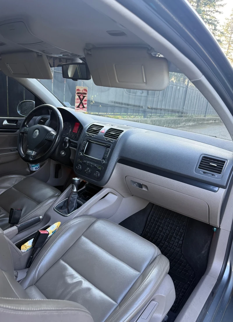 VW Golf TDI GTD, снимка 15 - Автомобили и джипове - 52802801