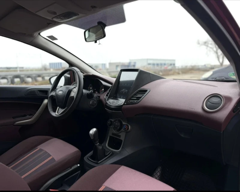 Ford Fiesta 1.3 90к euro 6, снимка 4 - Автомобили и джипове - 53087762