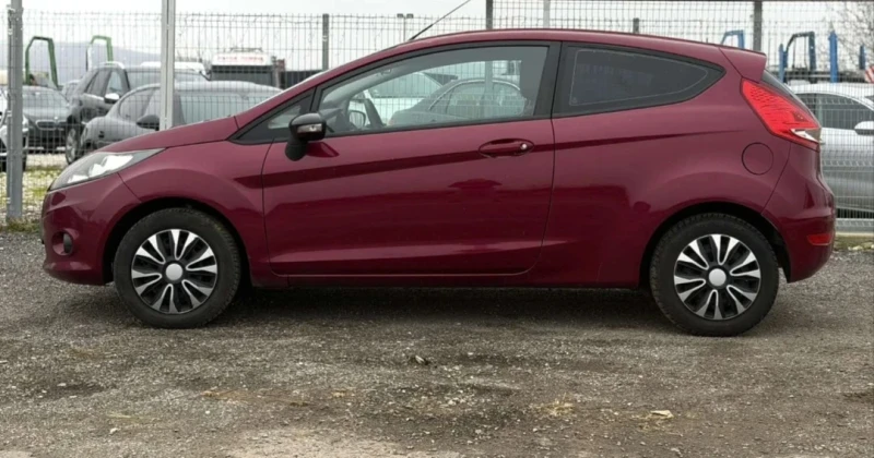 Ford Fiesta 1.3 90к euro 6, снимка 8 - Автомобили и джипове - 53087762