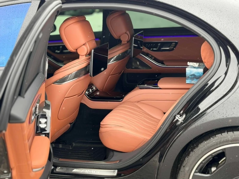 Mercedes-Benz S 63 AMG E * CARFAX * БЕЗ ПЪРВОНАЧАЛНА ВНОСКА, снимка 13 - Автомобили и джипове - 53248917