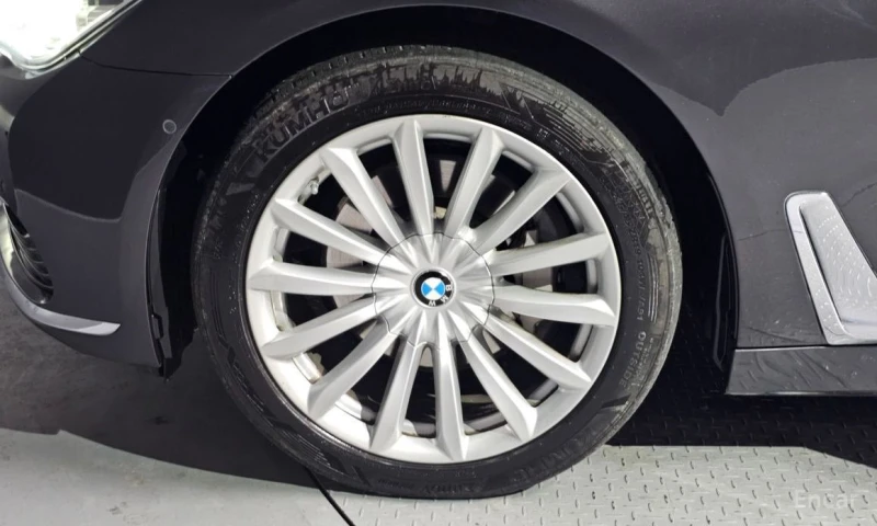 BMW 730, снимка 5 - Автомобили и джипове - 53281340