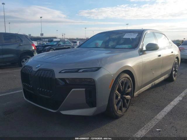 BMW 740 * КОЖА* NAVI* LED* PANORAMA*  - изображение 2