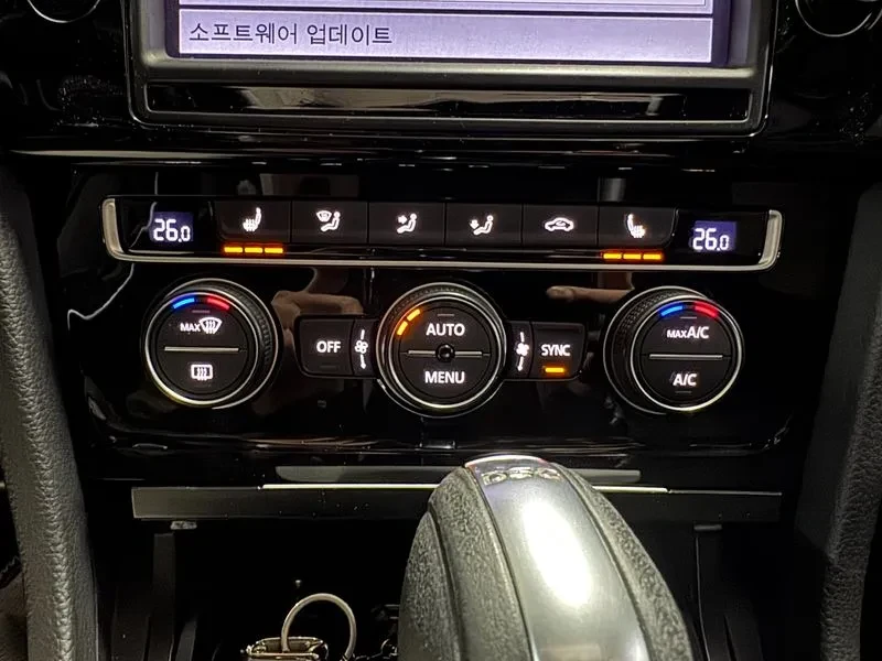 VW Golf 7Th Generation 1.4 Tsi Premium, снимка 17 - Автомобили и джипове - 54969267