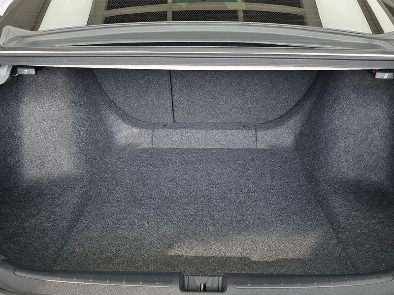 Honda Accord 1.5T Бензин, снимка 13 - Автомобили и джипове - 55476832