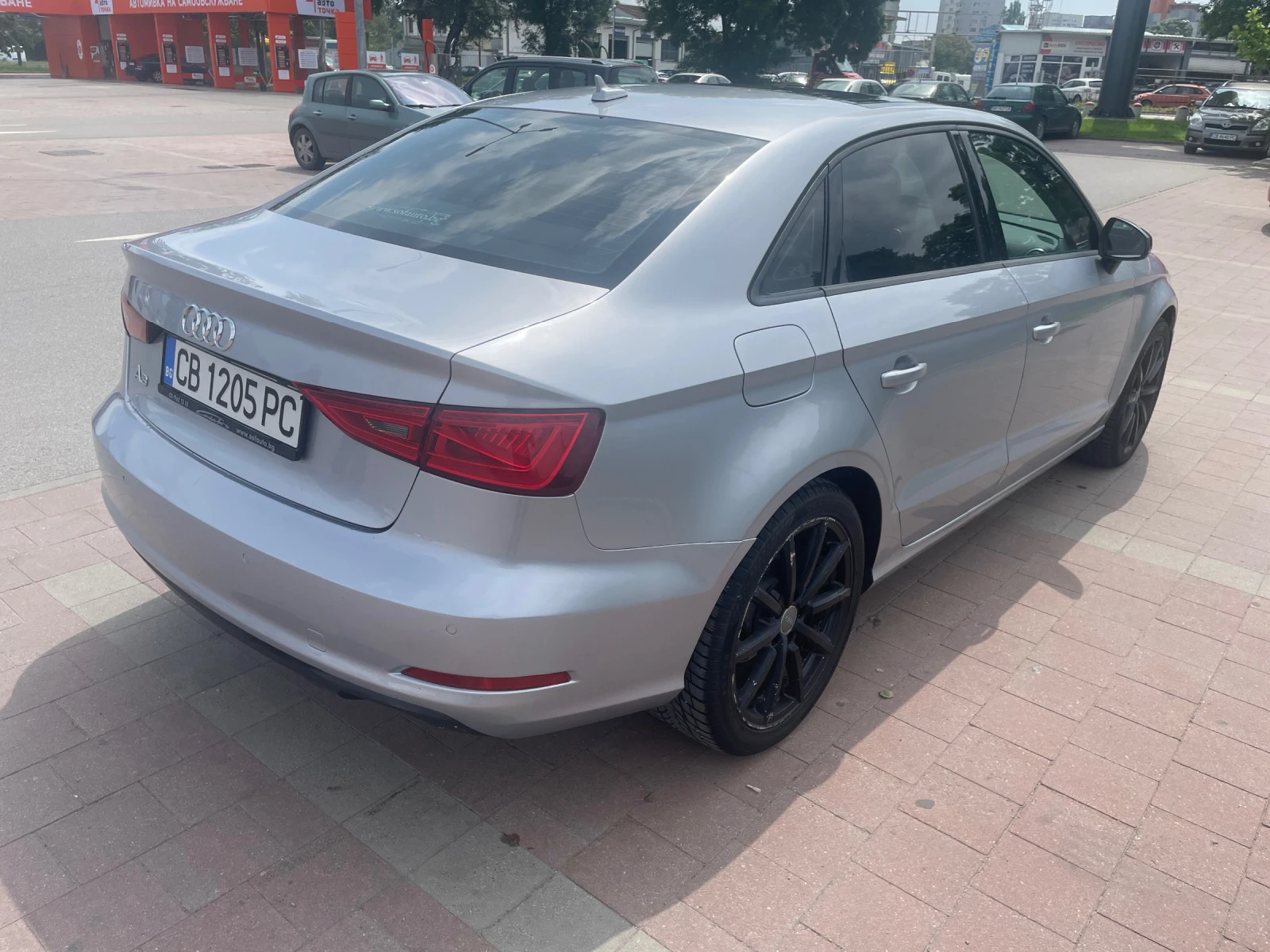 Audi A3 1.8TFSI 170 к.с - изображение 5