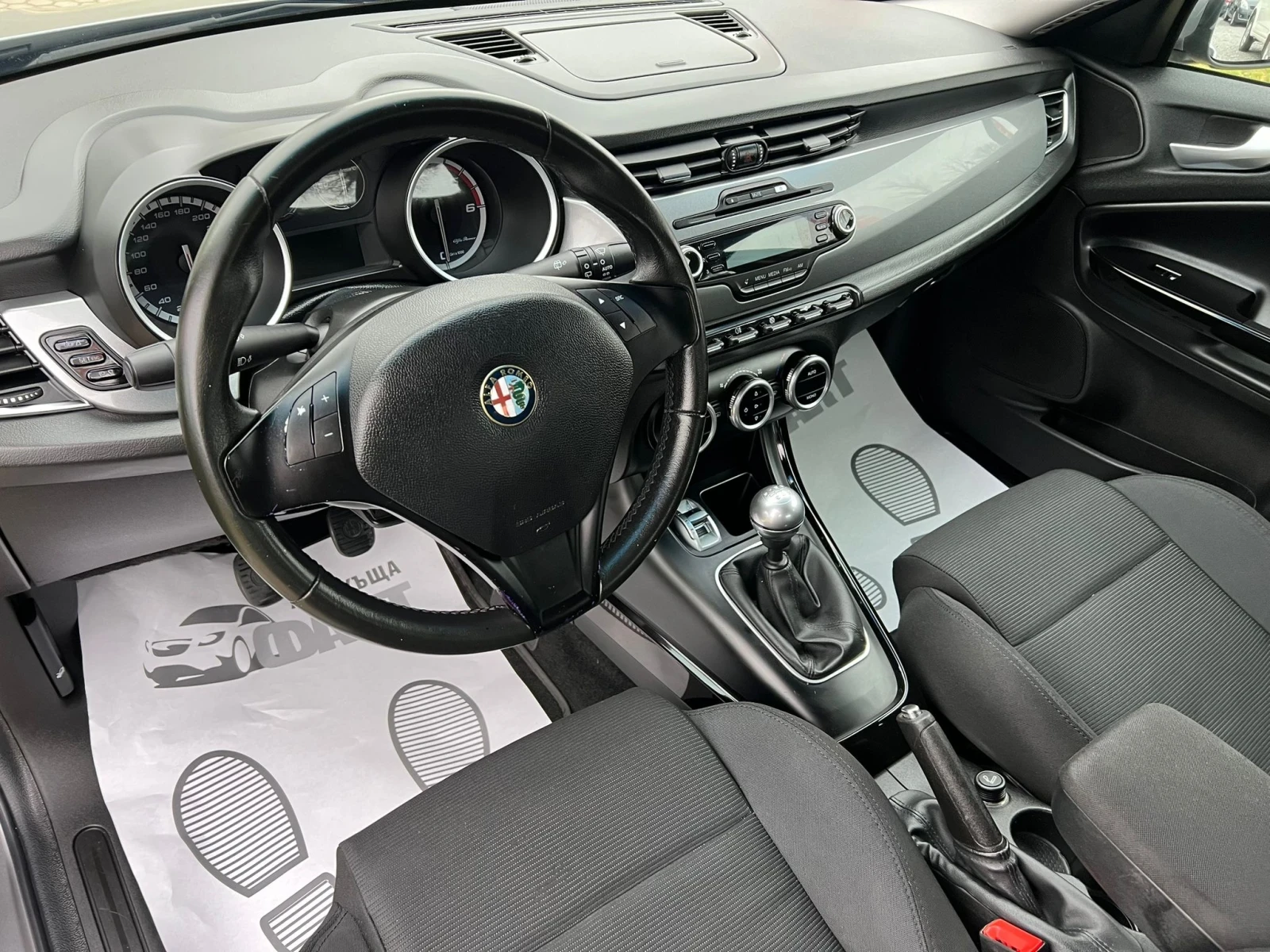 Alfa Romeo Giulietta 1.6JTD/EU.5B/129 000 РЕАЛНИ КМ ! ! !  - изображение 6