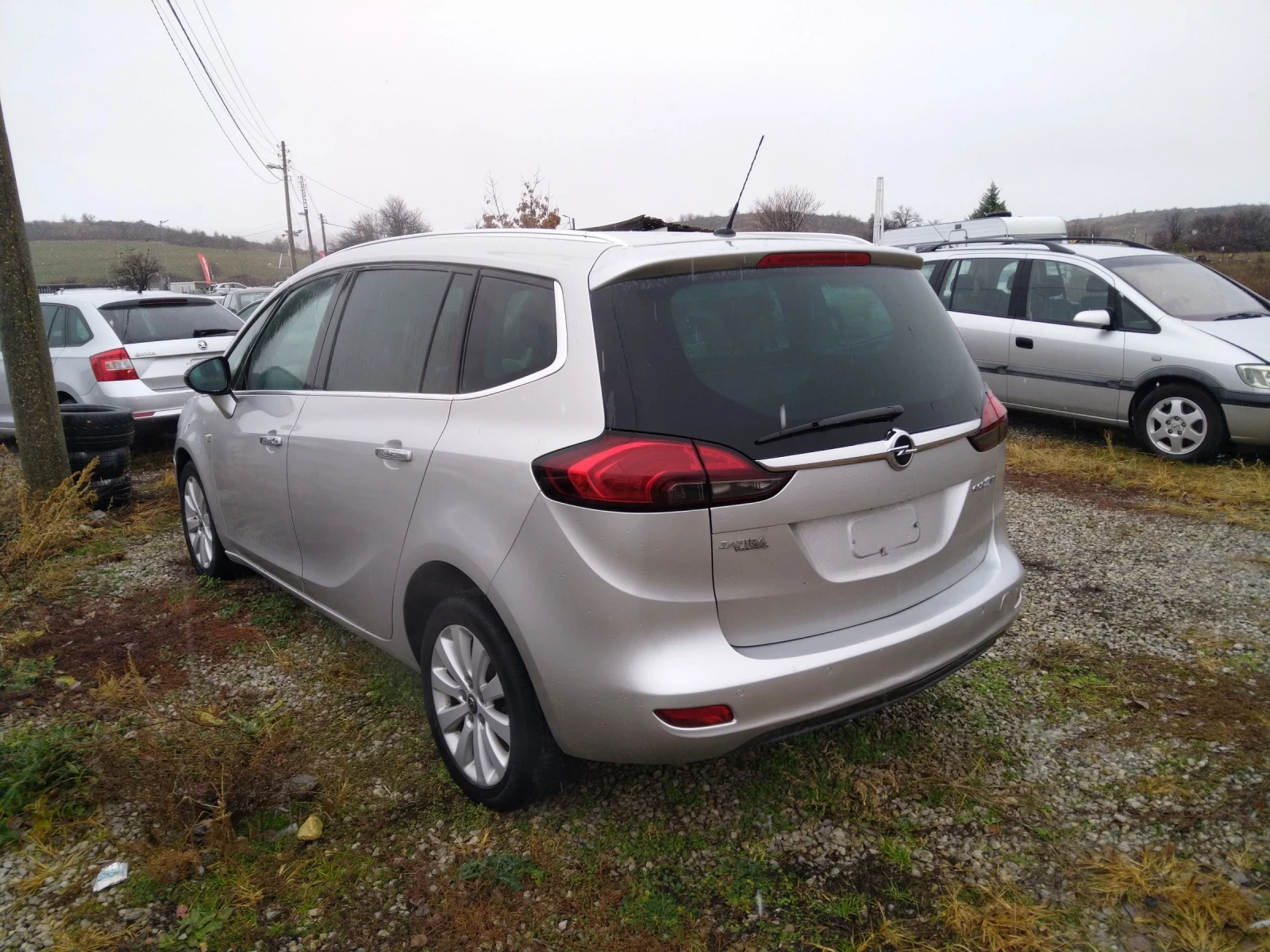 Opel Zafira Турър - изображение 4