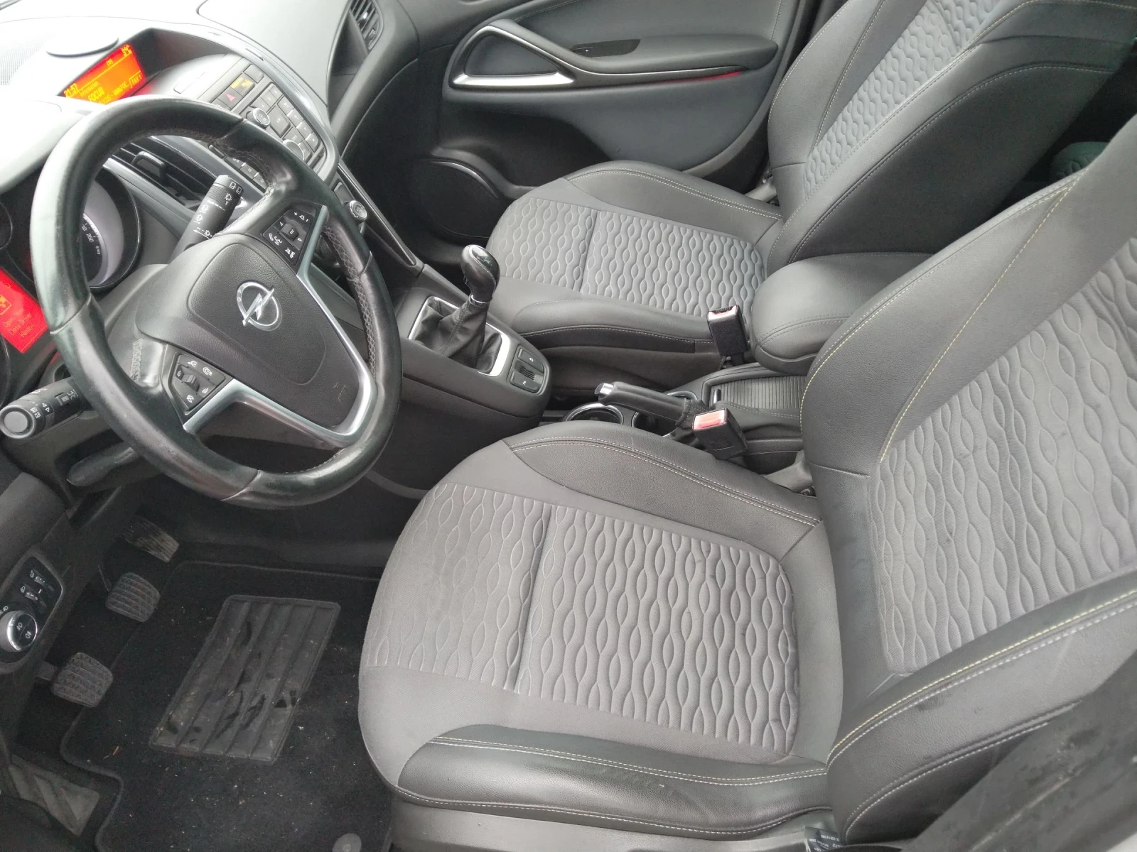 Opel Zafira Турър | Mobile.bg — изображение 15