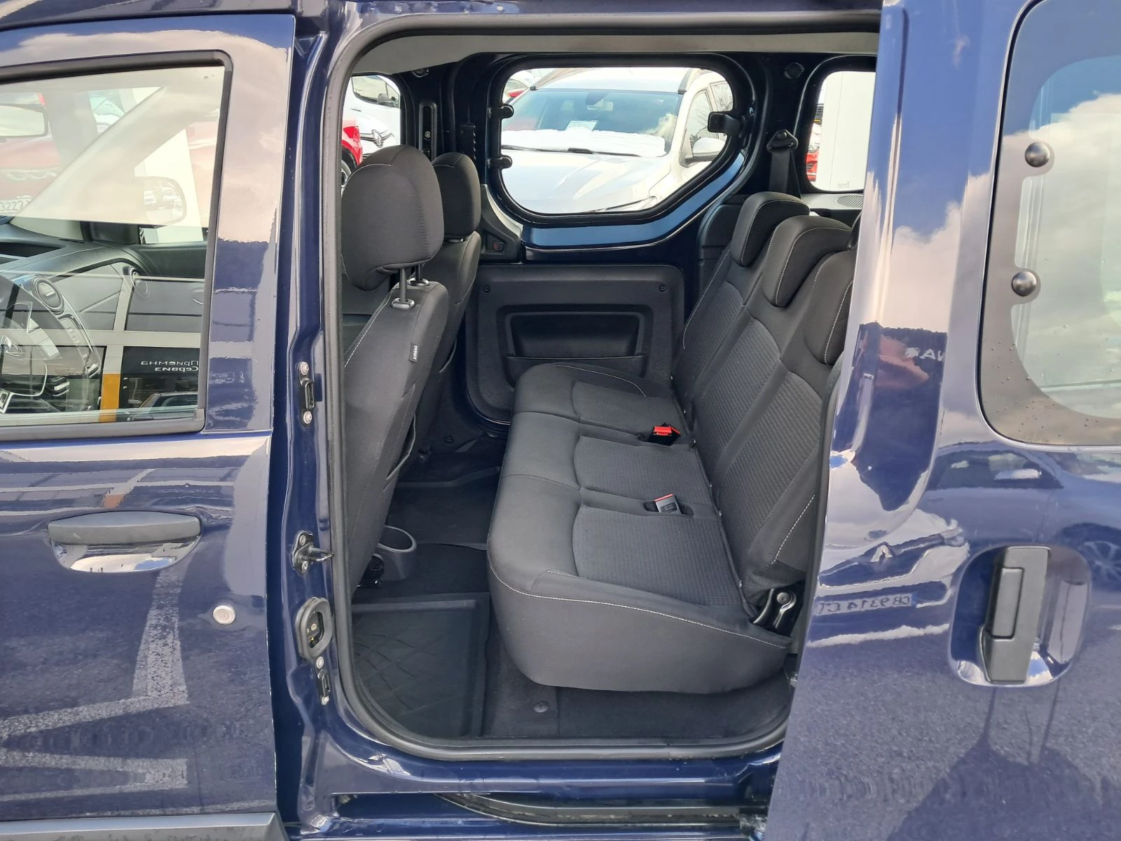 Dacia Dokker 1.3Tce - изображение 8