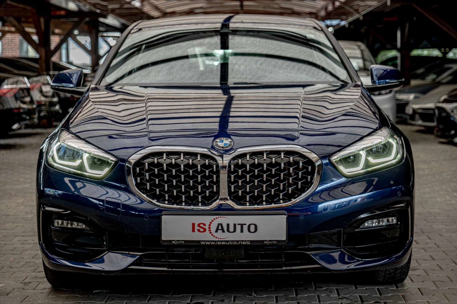 BMW 118 ComfortLine/Sport packet/PDC/Led/Подгрев - изображение 2