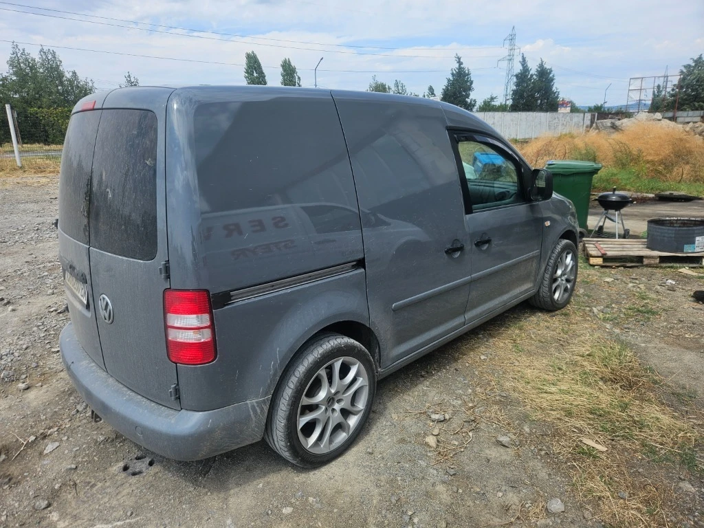 VW Caddy 1.6 TDI - изображение 3
