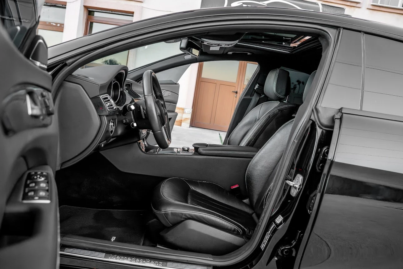 Mercedes-Benz CLS 350 ДИСТРОНИК/KEYLESS GO/HARMAN KARDON/ ШИБЕДАХ - изображение 9