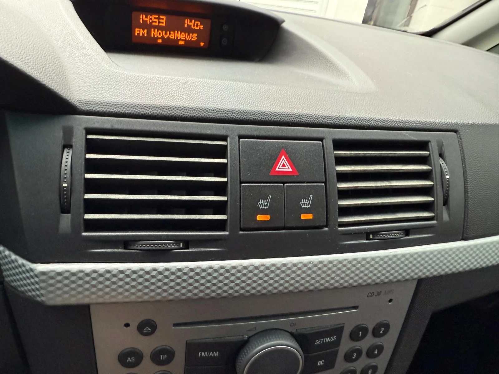 Opel Meriva SPORT 1.8i* Кожа* Подгрев* Климатроник*  - изображение 8