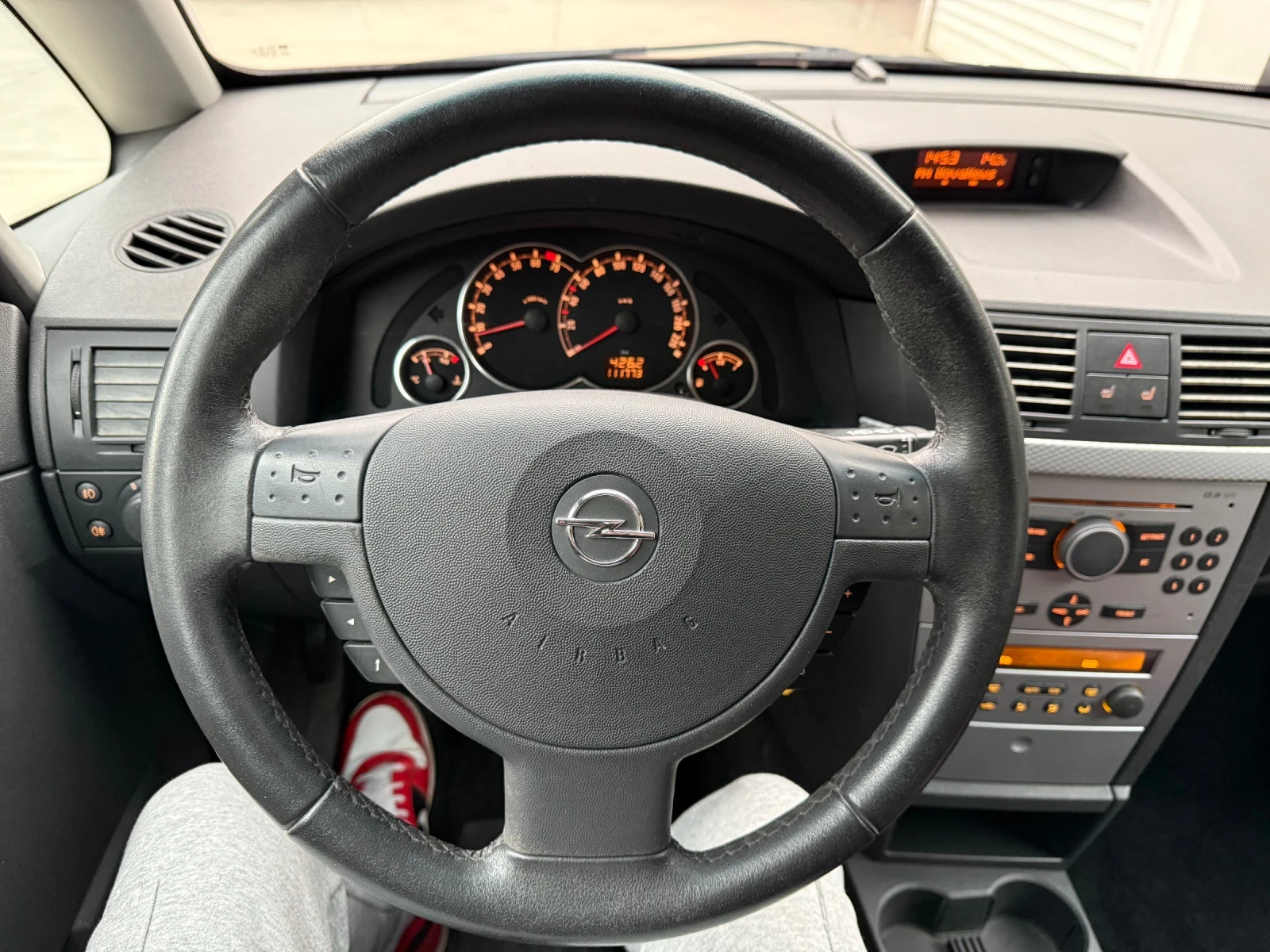 Opel Meriva SPORT 1.8i* Кожа* Подгрев* Климатроник*  - изображение 5