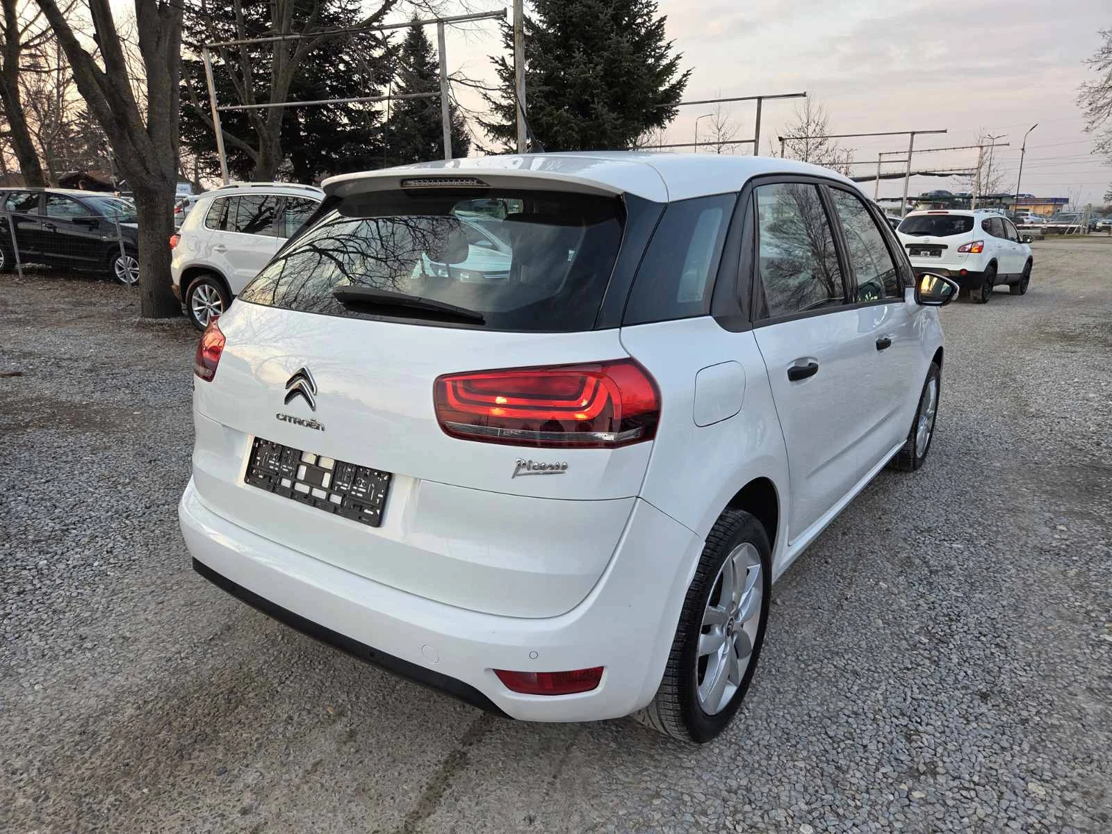 Citroen C4 Picasso 1.6HDI-100k.s-NAVI-EURO 6, снимка 4 - Автомобили и джипове - 53691589