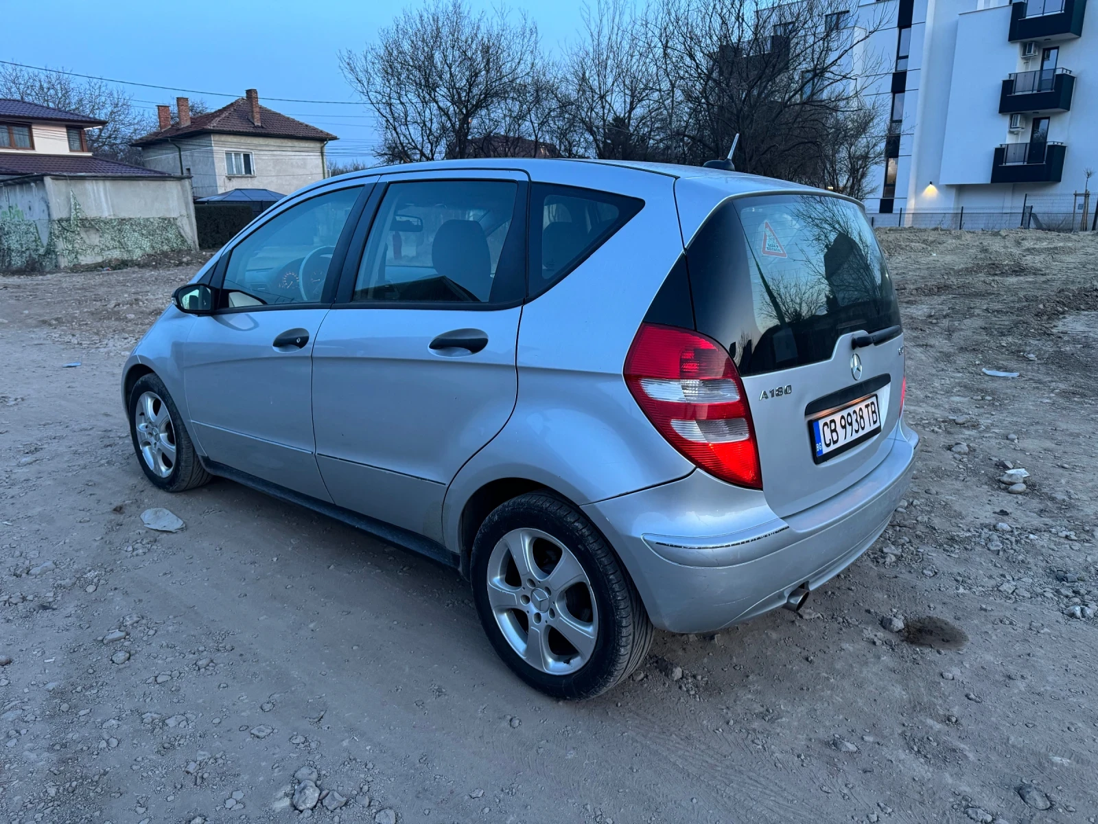 Mercedes-Benz A 180 Aвтоматик фейс 2008г 4 врати, снимка 6 - Автомобили и джипове - 53868453