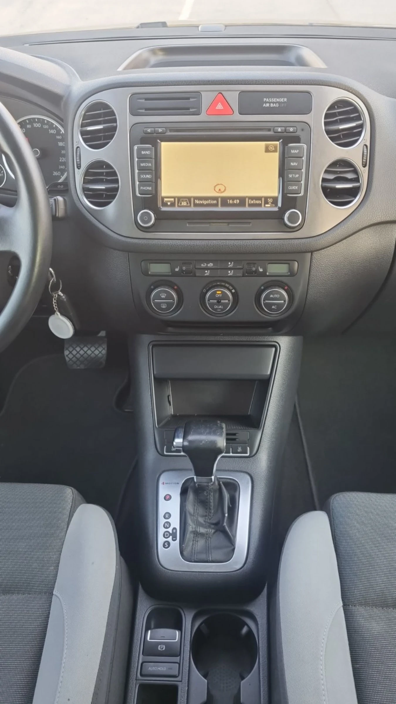 VW Touran 2.0Tdi. DSG.4MOTION.NAVI.�������� | Mobile.bg � ����������� 7