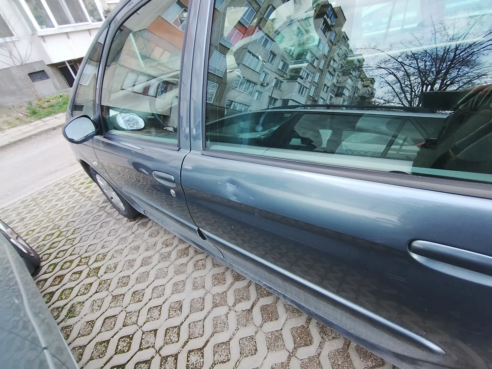 Citroen Xsara picasso 1.6, снимка 5 - Автомобили и джипове - 54089129