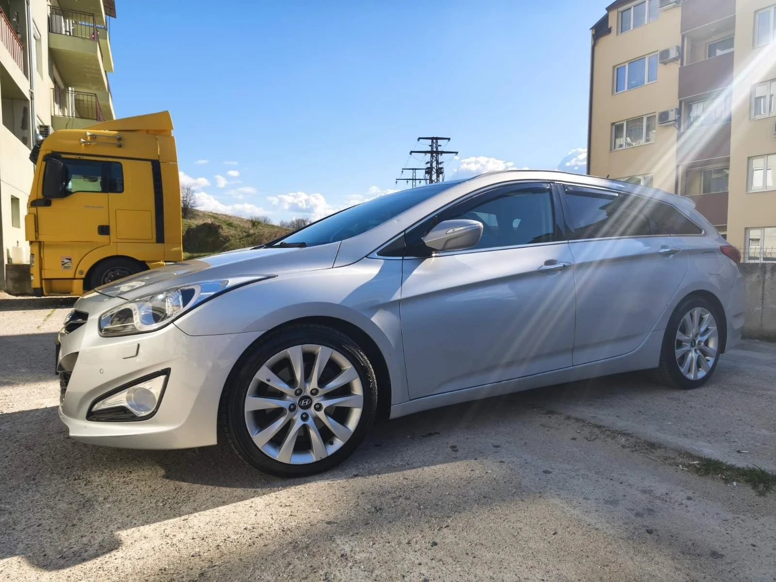 Hyundai I40, снимка 2 - Автомобили и джипове - 54102059