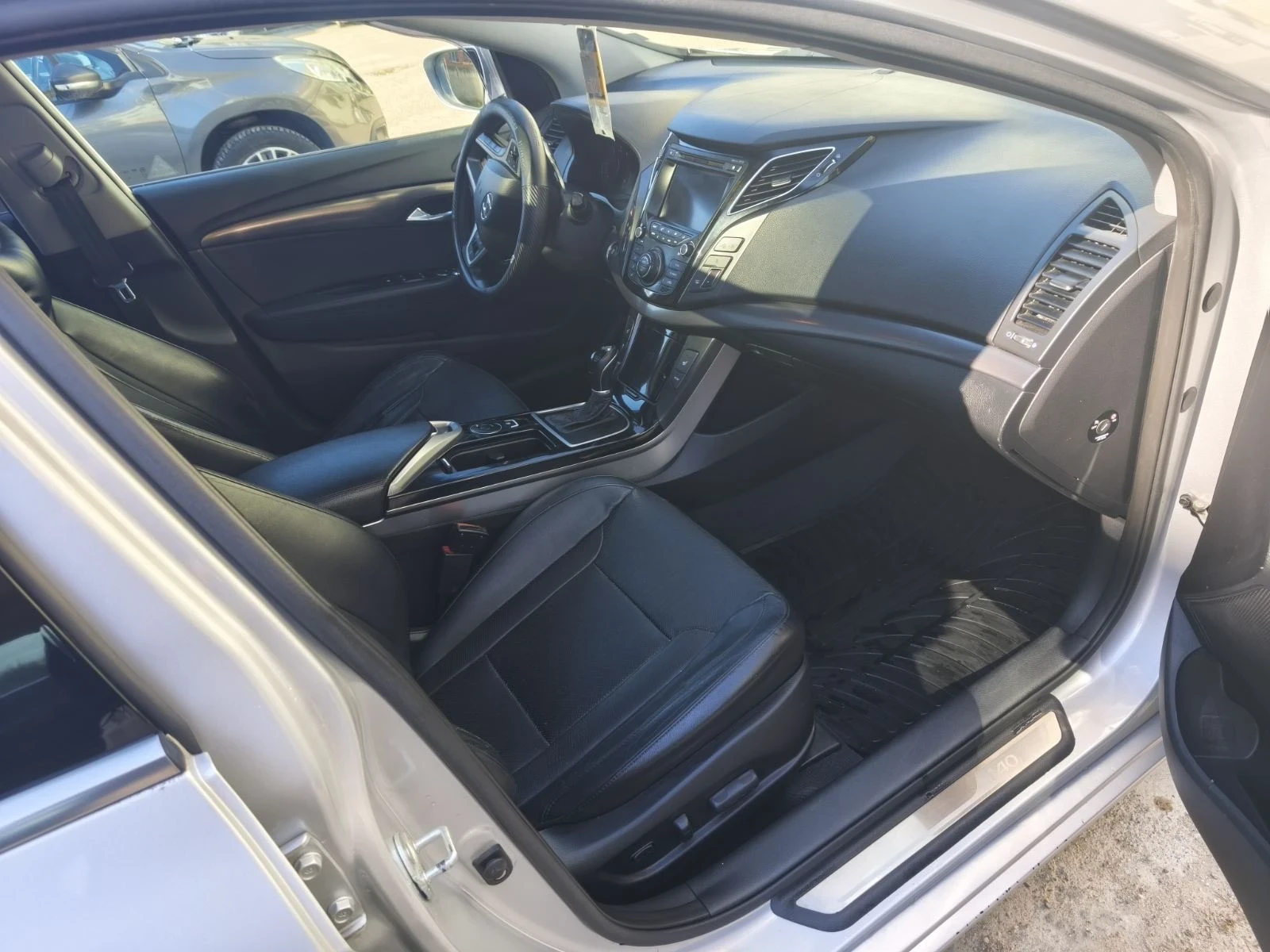 Hyundai I40, снимка 9 - Автомобили и джипове - 54102059