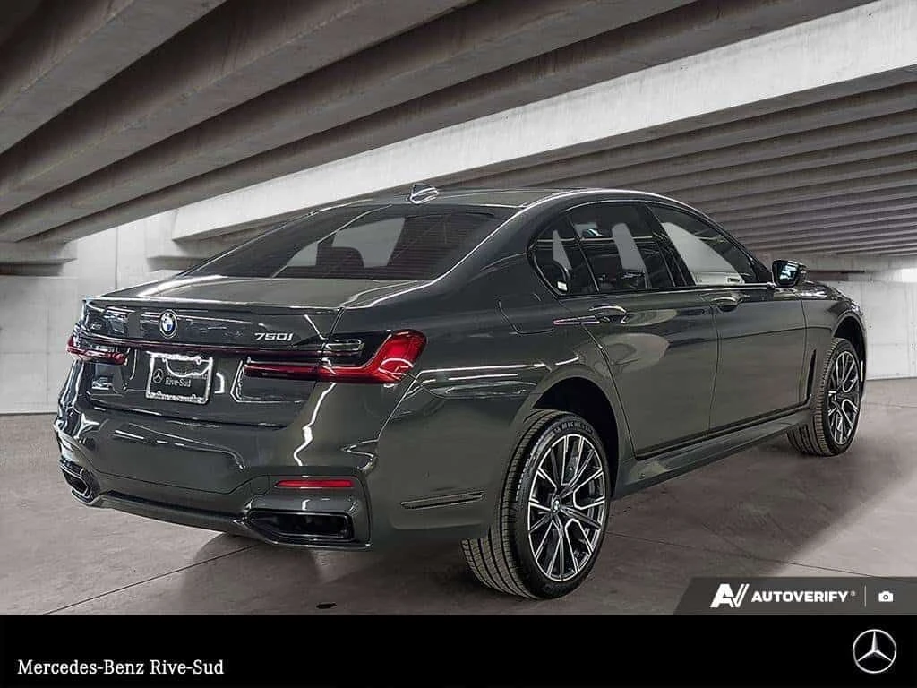 BMW 750 xDrive/Massage/ДИСТРОНИК/ФИКСИРАНА ЦЕНА ДО БГ, снимка 7 - Автомобили и джипове - 54137990