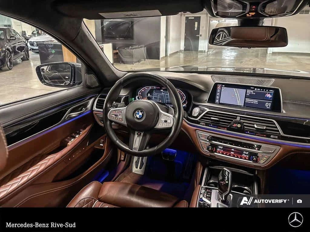 BMW 750 xDrive/Massage/ДИСТРОНИК/ФИКСИРАНА ЦЕНА ДО БГ, снимка 10 - Автомобили и джипове - 54137990