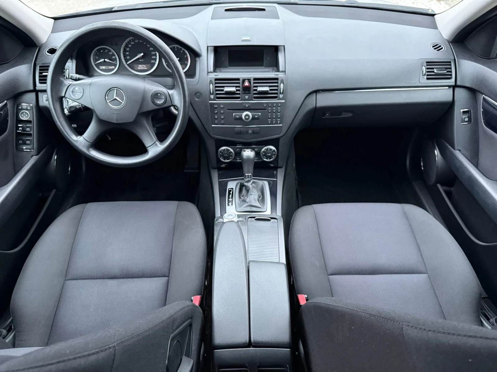 Mercedes-Benz C 220 CDI / 646 / AVTOMAT / CLIMATRONIC / PARKTRONIC , снимка 8 - Автомобили и джипове - 55091793