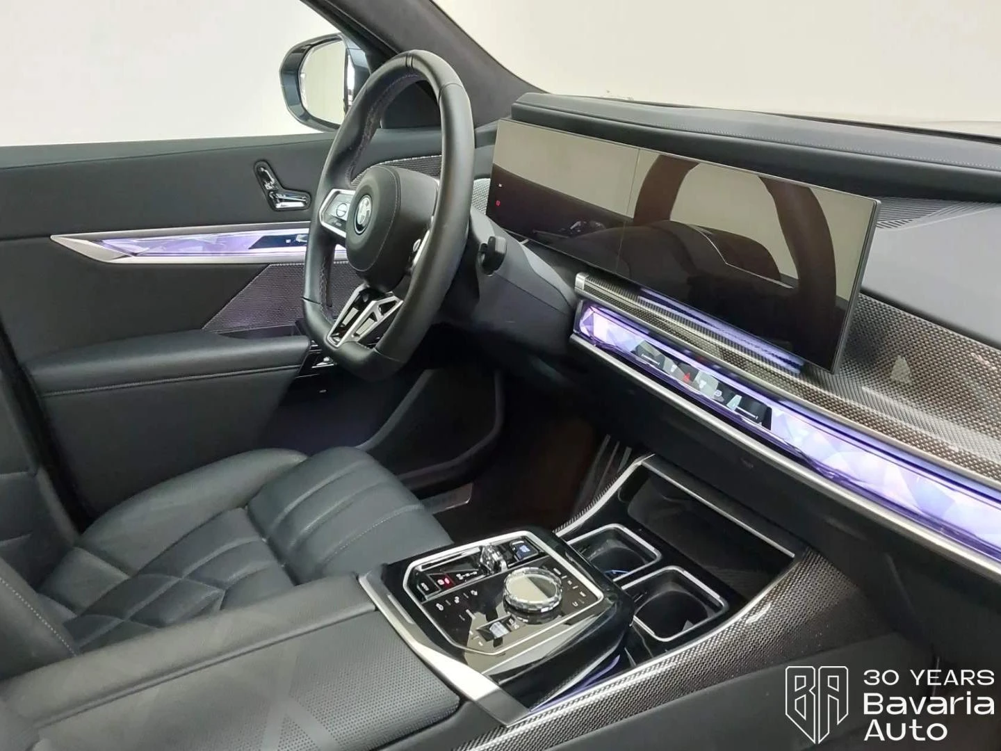 BMW i7 M70 xDrive Automatic, снимка 8 - Автомобили и джипове - 55632518