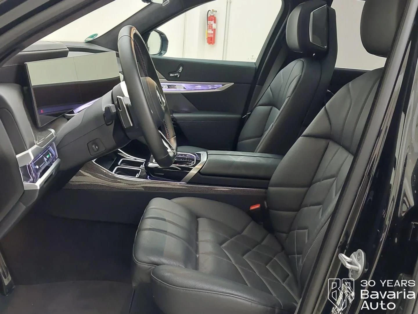 BMW i7 M70 xDrive Automatic, снимка 5 - Автомобили и джипове - 55632518