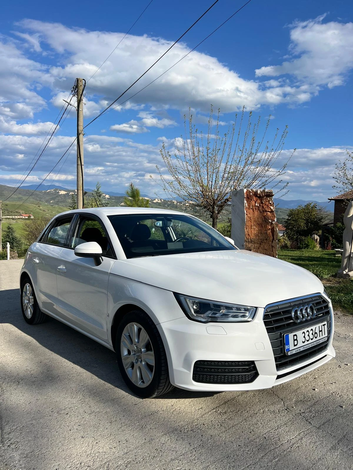 Audi A1 Sportback TFSI, снимка 2 - Автомобили и джипове - 55901103