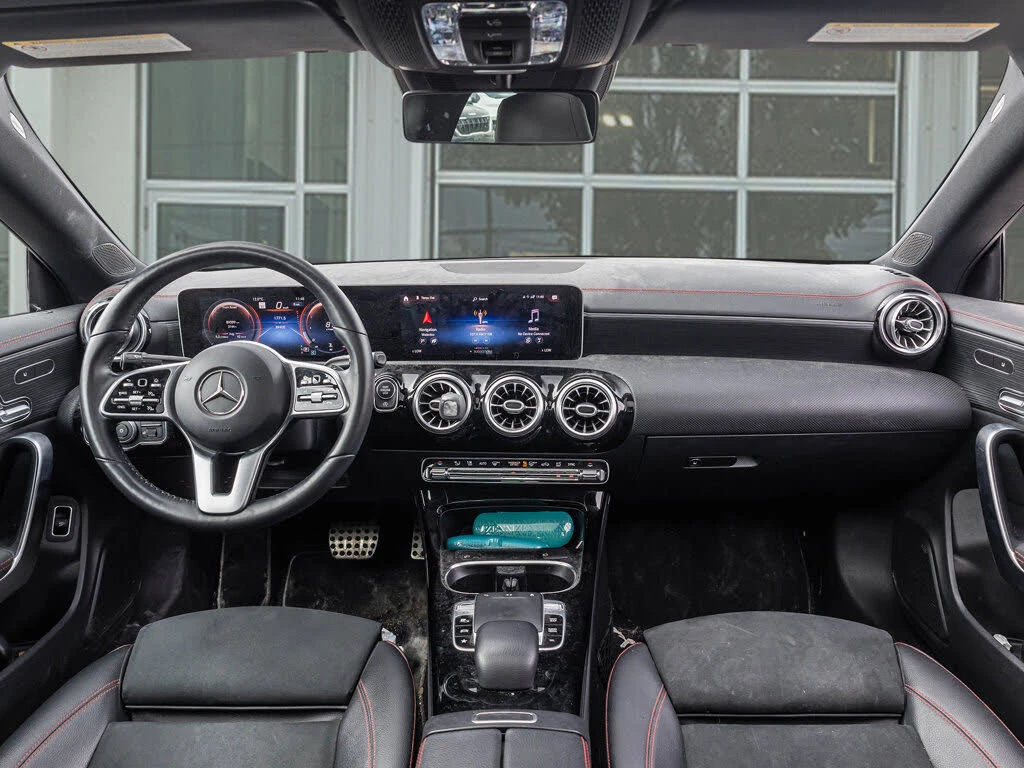Mercedes-Benz CLA 250 4MATIC* AMG* ПАНОРАМА* 360 КАМЕРИ* КРАЙНА ЦЕНА, снимка 8 - Автомобили и джипове - 55942306