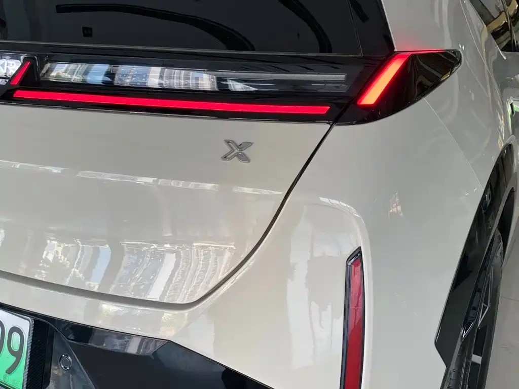 Zeekr X  2025 5-Seater RWD Edition | Mobile.bg � ����������� 9