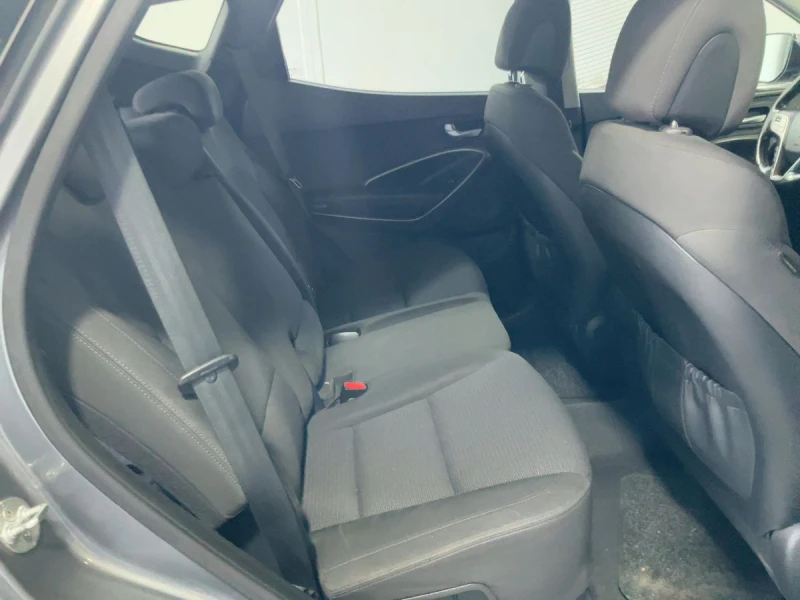 Hyundai Santa fe 2.2 CRDi 4WD, снимка 9 - Автомобили и джипове - 52845906