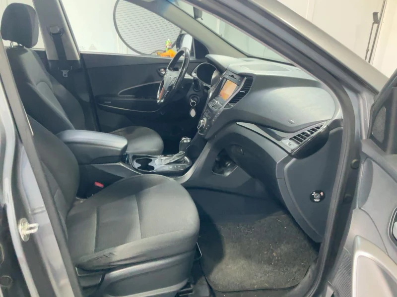 Hyundai Santa fe 2.2 CRDi 4WD, снимка 8 - Автомобили и джипове - 52845906