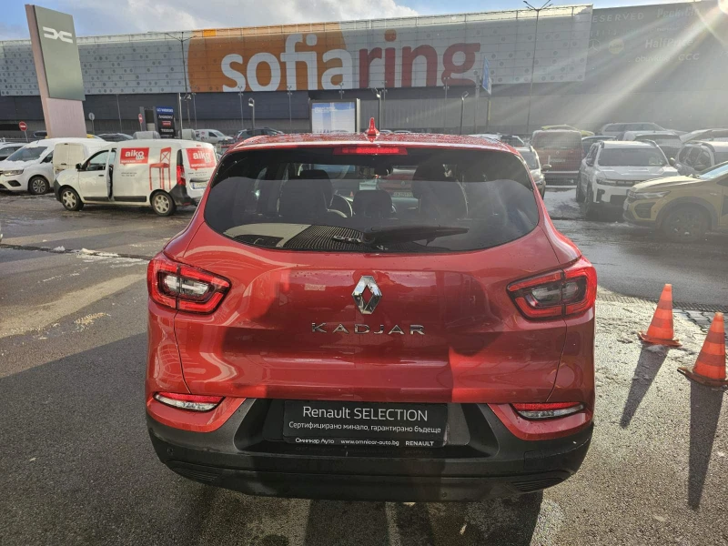 Renault Kadjar 1.3 TCe 140 EDC, снимка 6 - Автомобили и джипове - 53106055