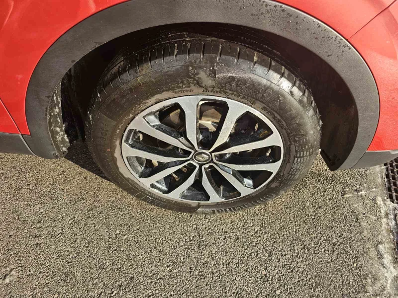 Renault Kadjar 1.3 TCe 140 EDC, снимка 15 - Автомобили и джипове - 53106055